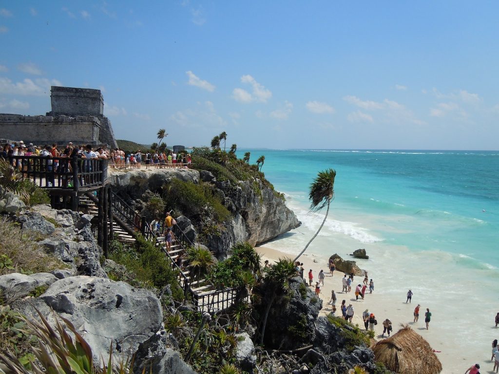 MAYAN RUINS FOR GROUP TRIPS